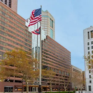 https://doubletree-suites-by-hilton-columbus-downtown.columbusohiohotels.org