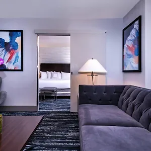 Fairfield By Marriott Manhattan Times Square Hotel