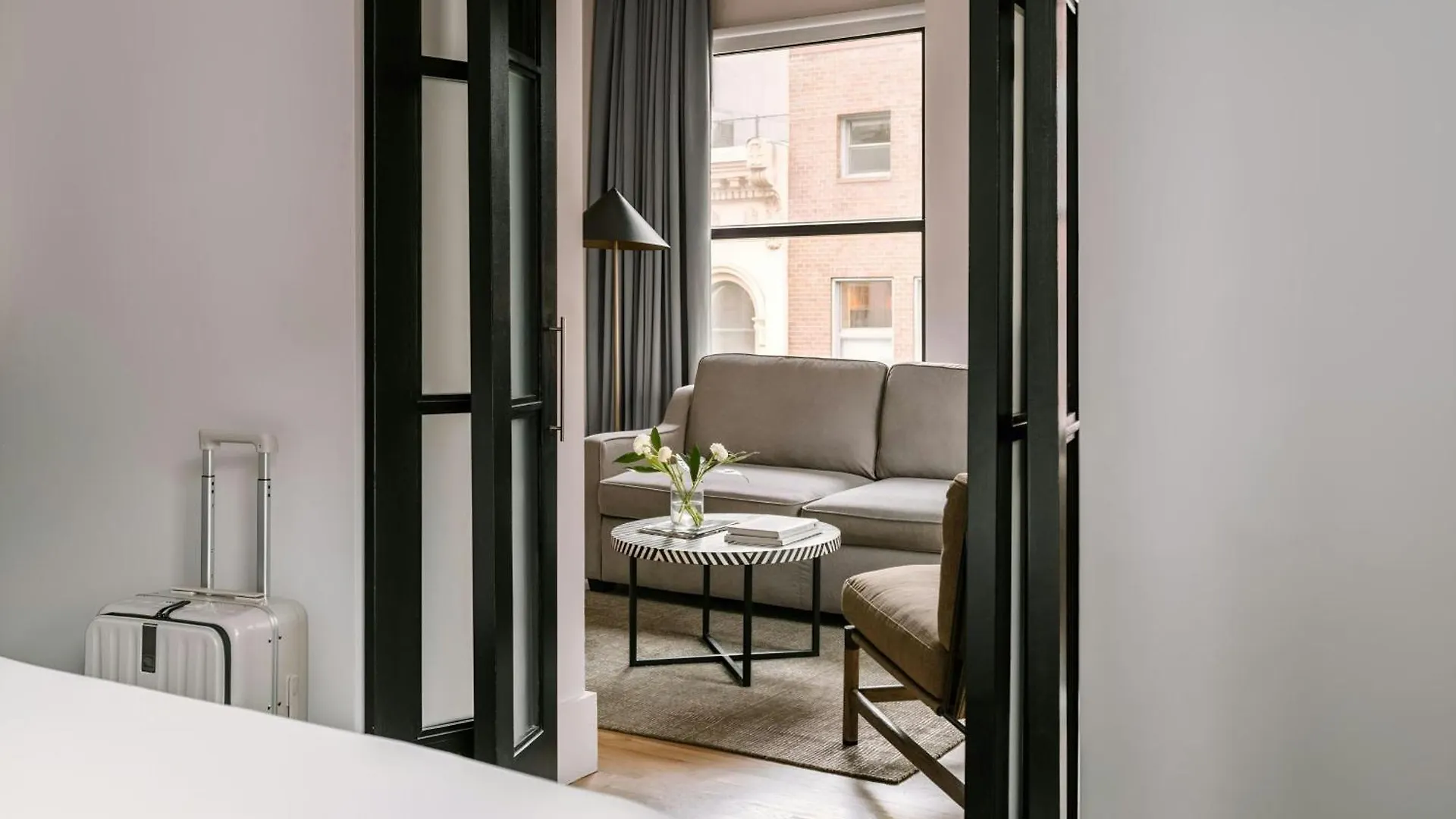 Duane Street Hotel Tribeca, Sonder