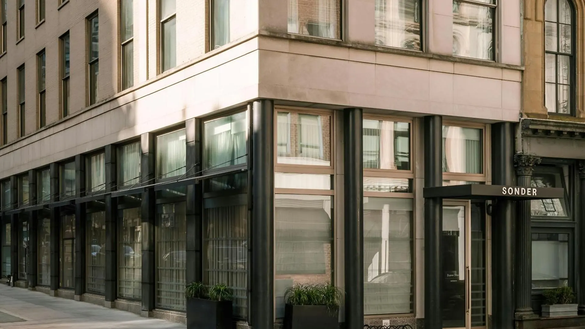Duane Street Hotel Tribeca, Sonder
